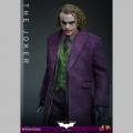 Hot Toys The Joker - The Dark Knight