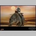 Hot Toys Sandtrooper Sergeant & Dewback - Star Wars Episode IV