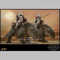 Hot Toys Sandtrooper Sergeant & Dewback - Star Wars Episode IV