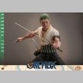 Hot Toys Roronoa Zoro - One Piece (Netflix)