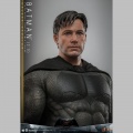 Hot Toys Batman 2.0 (Deluxe Version) - Batman v Superman: Dawn of Justice