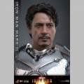 Hot Toys Iron Man Mark II (2.0) - Iron Man