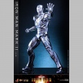 Hot Toys Iron Man Mark II (2.0) - Iron Man