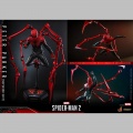 Hot Toys Peter Parker (Superior Suit) - Spider-Man 2