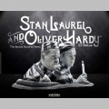 Infinite Statue Stan Laurel & Oliver Hardy 1/3 statue