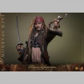 Hot Toys Jack Sparrow - Pirates des Caraïbes : La Vengeance de Salazar