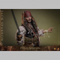 Hot Toys Jack Sparrow - Pirates des Caraïbes : La Vengeance de Salazar