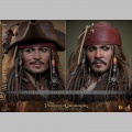 Hot Toys Jack Sparrow - Pirates des Caraïbes : La Vengeance de Salazar