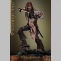 Hot Toys Jack Sparrow Deluxe Version - Pirates des Caraïbes : La Vengeance de Salazar