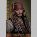 Hot Toys Jack Sparrow Deluxe Version - Pirates des Caraïbes : La Vengeance de Salazar