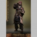 Hot Toys Jack Sparrow Deluxe Version - Pirates of the Caribbean: Dead Men Tell No Tales