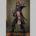 Hot Toys Jack Sparrow Deluxe Version - Pirates des Caraïbes : La Vengeance de Salazar