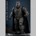 Hot Toys Armored Batman 2.0 - Batman v Superman: Dawn of Justice