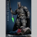 Hot Toys Armored Batman 2.0 (Deluxe Version) - Batman v Superman: Dawn of Justice