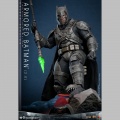 Hot Toys Armored Batman 2.0 (Deluxe Version) - Batman v Superman : L'Aube de la justice