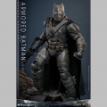 Hot Toys Armored Batman 2.0 (Deluxe Version) - Batman v Superman: Dawn of Justice