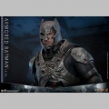 Hot Toys Armored Batman 2.0 (Deluxe Version) - Batman v Superman: Dawn of Justice