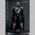 Hot Toys Armored Batman 2.0 (Deluxe Version) - Batman v Superman: Dawn of Justice