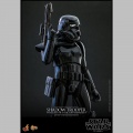 Hot Toys Shadow Trooper with Death Star Environment - Star Wars