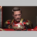 Hot Toys Iron Man Mark XLII (2.0) Deluxe - Iron Man 3