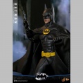 Hot Toys Batman - Batman : Le Défi
