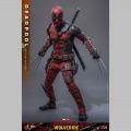 Hot Toys Deadpool (Battling Version) - Deadpool & Wolverine