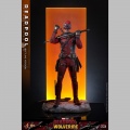 Hot Toys Deadpool (Battling Version) - Deadpool & Wolverine