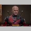 Hot Toys Deadpool (Battling Version) - Deadpool & Wolverine