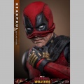 Hot Toys Deadpool (Battling Version) - Deadpool & Wolverine