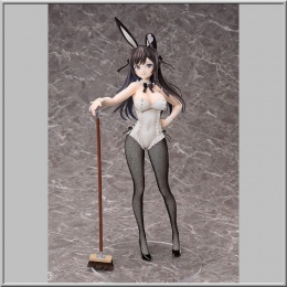 Alina Clover: Bunny Ver. - I May Be a Guild Receptionist, But I'll Solo Any Boss to Clock Out on Time (Freeing)