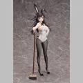 Alina Clover: Bunny Ver. - I May Be a Guild Receptionist, But I'll Solo Any Boss to Clock Out on Time (Freeing)