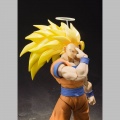 S.H. Figuarts Son Goku Super Saiyan 3 - Dragon Ball Z