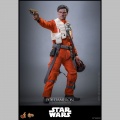 Hot Toys Poe Dameron - Star Wars