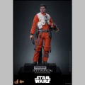Hot Toys Poe Dameron - Star Wars