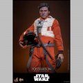 Hot Toys Poe Dameron - Star Wars