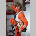 Sideshow Luke Skywalker & X-Wing: Red Five, Standing By - Star Wars