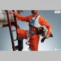 Sideshow Luke Skywalker & X-Wing: Red Five, Standing By - Star Wars