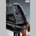 Sideshow Luke Skywalker & X-Wing: Red Five, Standing By - Star Wars