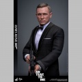 Hot Toys  James Bond 007 - James Bond No Time To Die