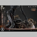 Prime 1 Studio 1/3 Scorched Xenomorph Deluxe Version - Alien: Romulus