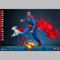 Hot Toys Superman & Krypto - Superman (2025)