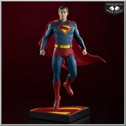 Superman 1/6 - Superman (2025) DC Direct