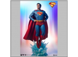 Sideshow Superman Premium Format - Superman (2025)