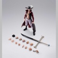 S.H.Figuarts Dracule Mihawk - One Piece