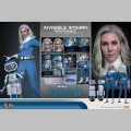 Hot Toys Invisible Woman & H.E.R.B.I.E. - Les Quatre Fantastiques : Premiers pas