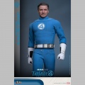 Hot Toys Mister Fantastic & H.E.R.B.I.E. - The Fantastic Four: First Steps