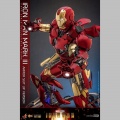 Hot Toys Iron Man Mark III (Armor Suit Up Version) - Iron Man