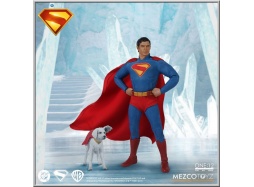 Mezco Toys Superman 1/12 - Superman (2025)