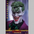 Hot Toys The Joker - Batman: The Killing Joke