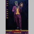 Hot Toys The Joker - Batman: The Killing Joke